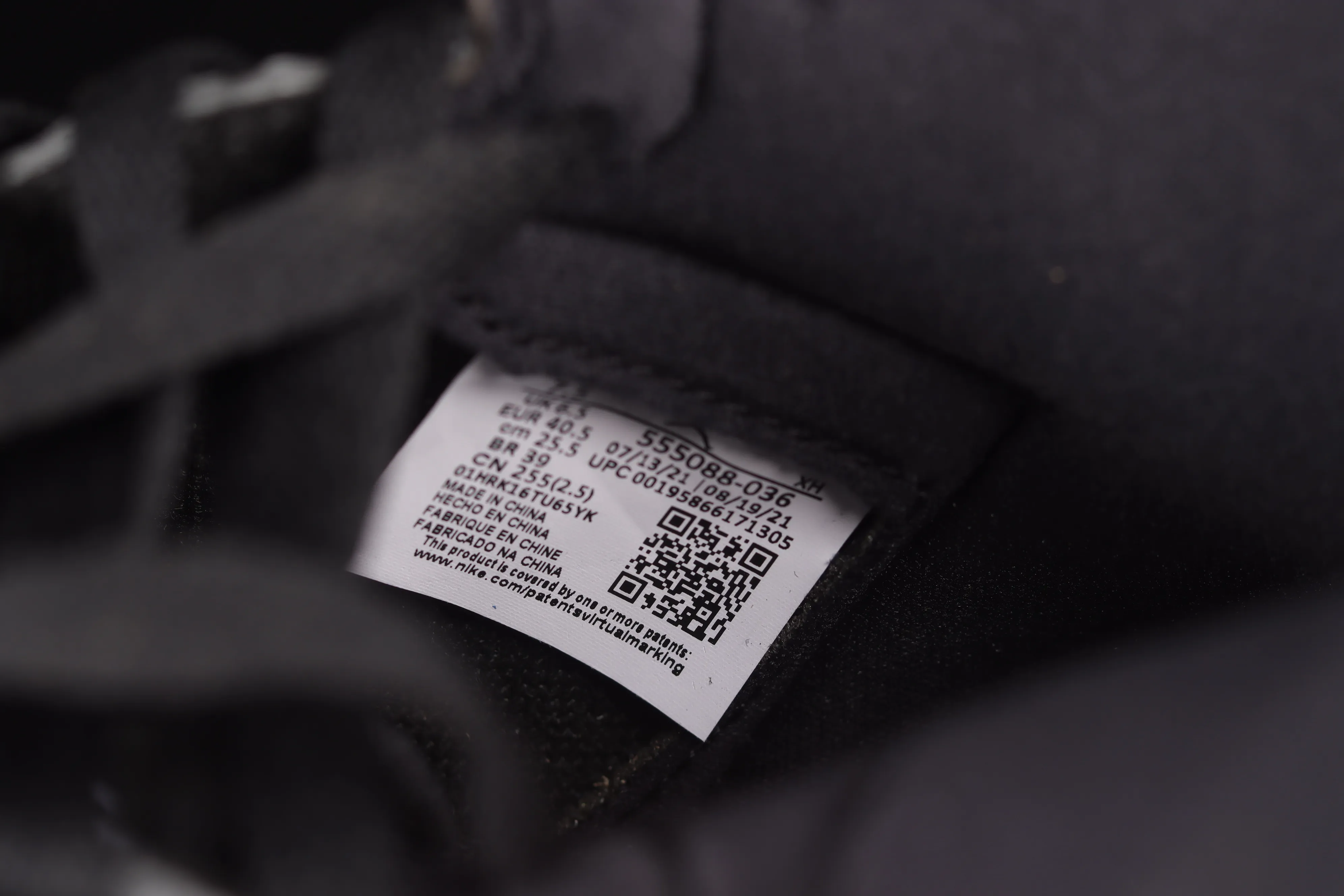 All categories Air Jordan Jordan series basketball shoes Air Jordan 1 High Pure original version Air Jordan 1 High OG "Rebellionaire" AJ1 Joe 1 black and gray banned "Rebelionaire" high-top basketball shoes 555088-036